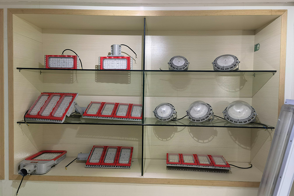 產(chǎn)品展廳